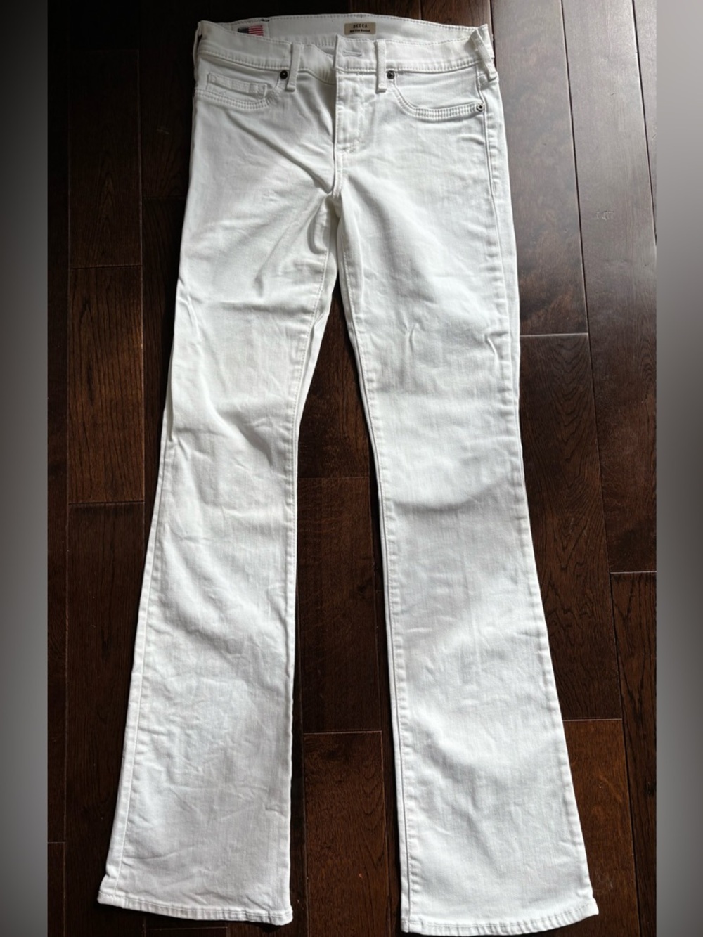 True Religion Classic White Becca Mid Rise Bootcut Flared Jeans (size 28)